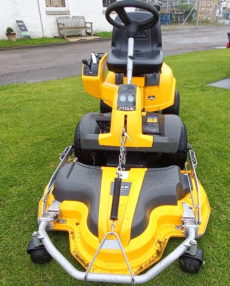 Used - 2017 Stiga Park 520P Out Front Ride-on Mower