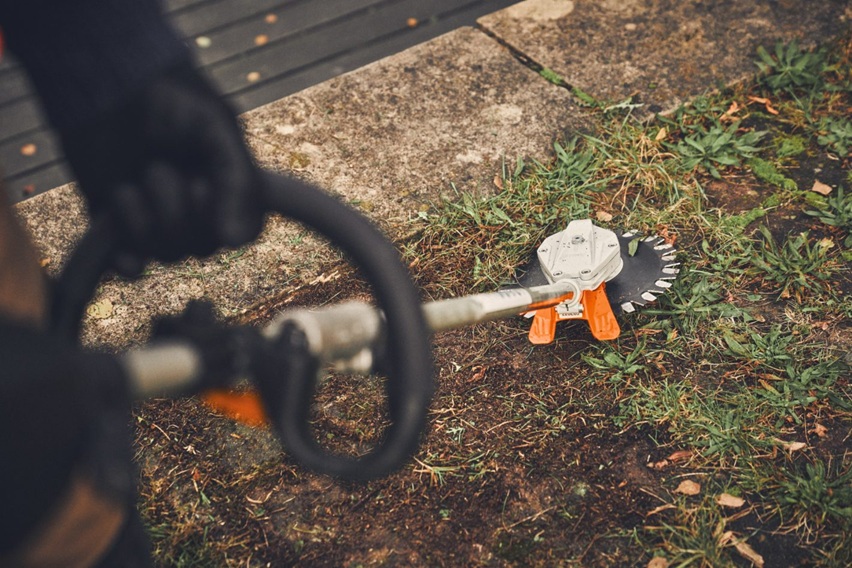 STIHL KMA 200 R Cordless Kombi Engine - Tool Only