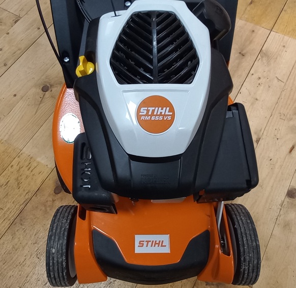 Ex Demo - STIHL RM 655 VS Petrol Lawn Mower (53cm)